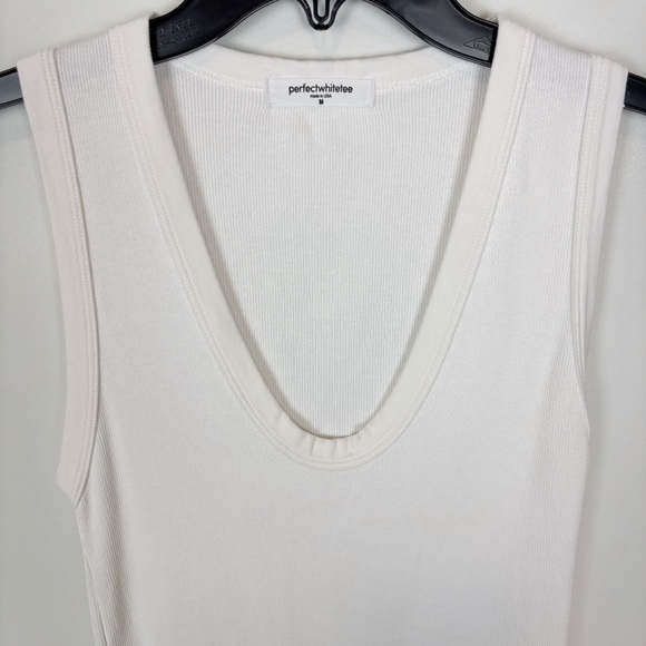 Perfectwhitetee Jordan U Neck Ribbed Tank Size M - Picture 4 of 10